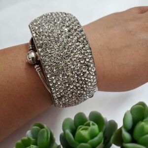 Vtg. Bold And Chunky Bangle